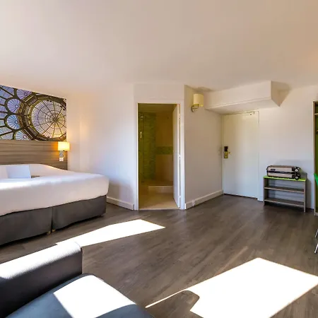 Ibis Styles Gare Saint-jean Hotel 3*