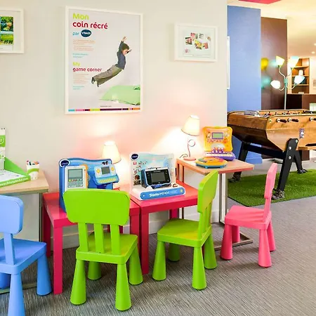 Hotel Ibis Styles Gare Saint-jean 3*