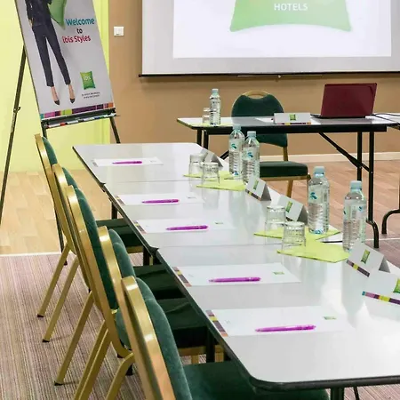Hotel Ibis Styles Gare Saint-jean 3*